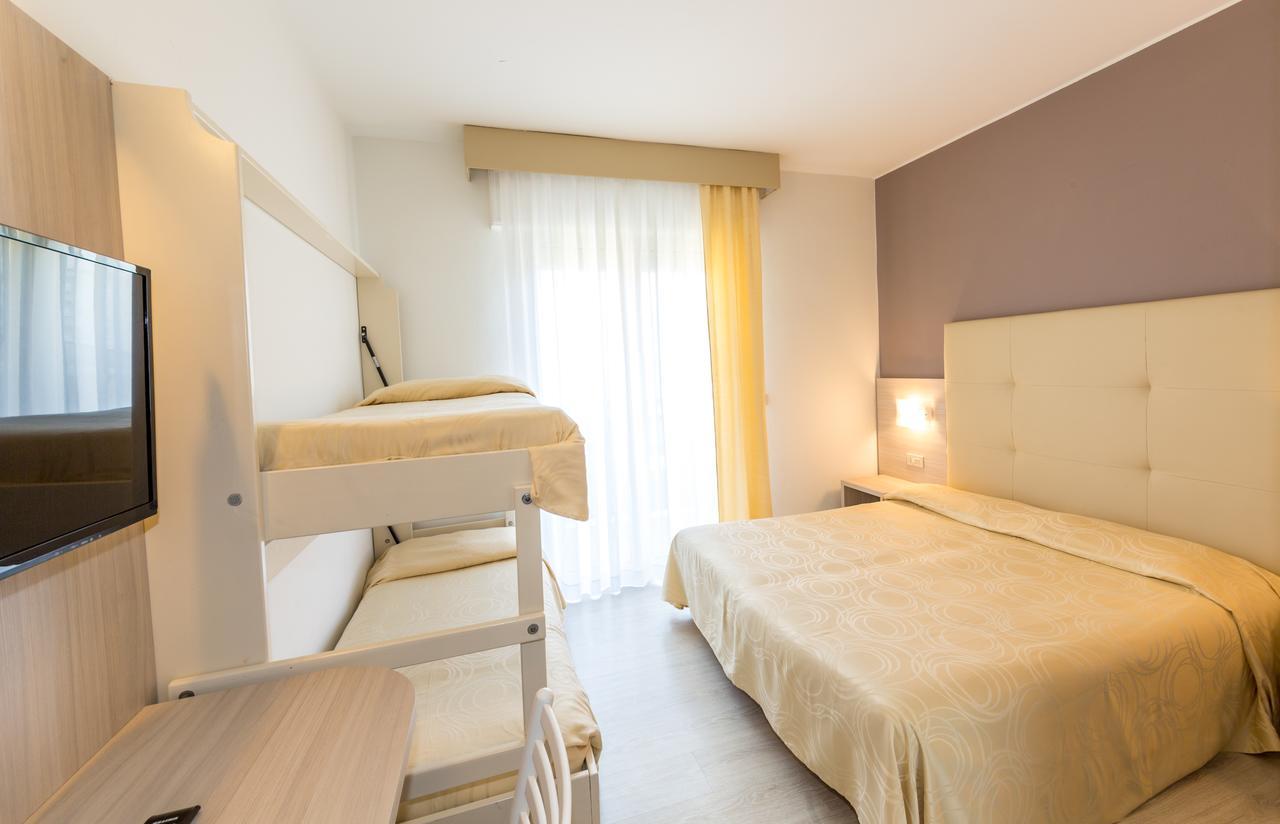 Hotel Torino Lido di Jesolo Luaran gambar